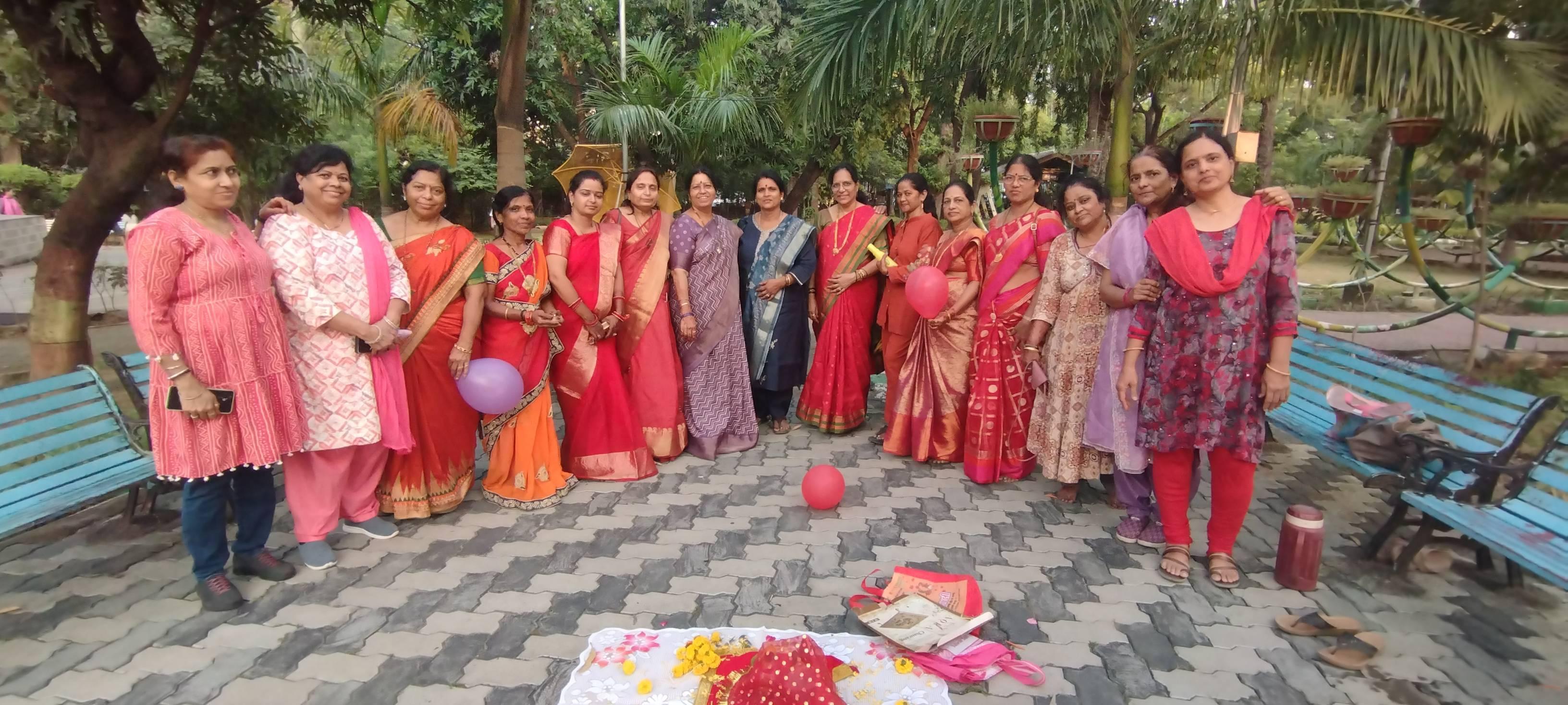 कोजागिरी कार्यक्रमाची भव्यता: मेजर स्व. देव धंतोली गार्डनमध्ये उत्सव