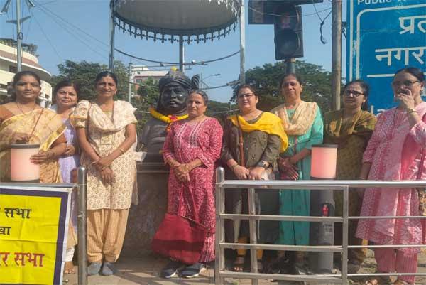 पितृपक्षात महापुरुषांचे स्मरण: नागपूरमध्ये सामूहिक पूजन