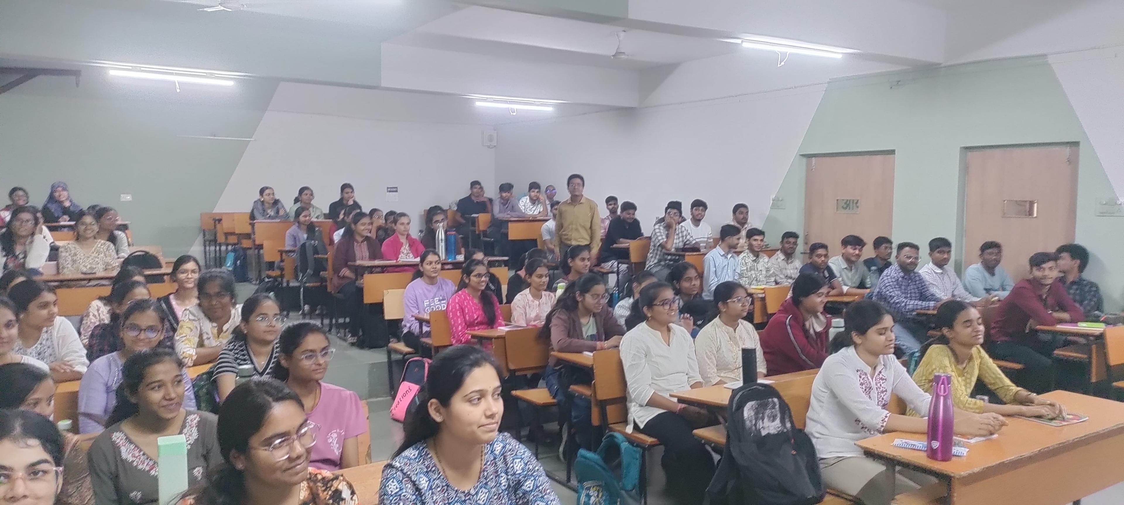 आयुर्वेद उपचाराकडे लोकांचा वाढता कल